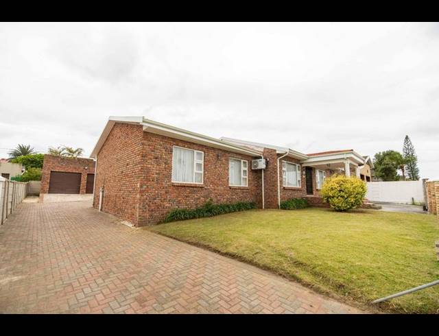 3 BEDROOM HOUSE FOR SALE IN ROWALLAN PARK